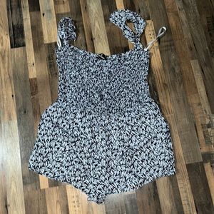 Lulus romper